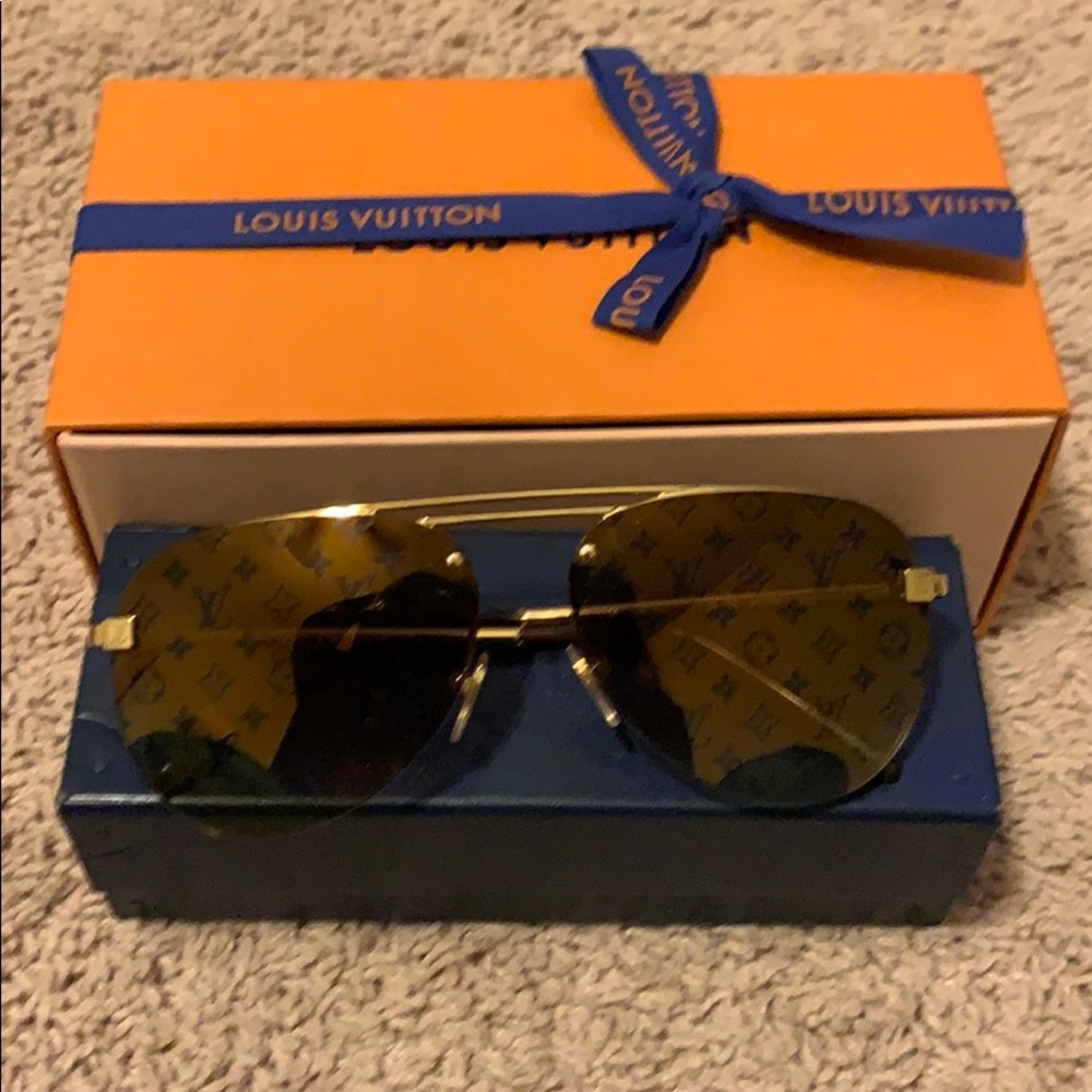 Louis vuitton clockwise sunglasses